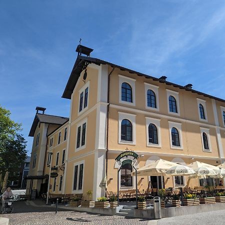Kirchenwirt Woergl Hotel Bagian luar foto