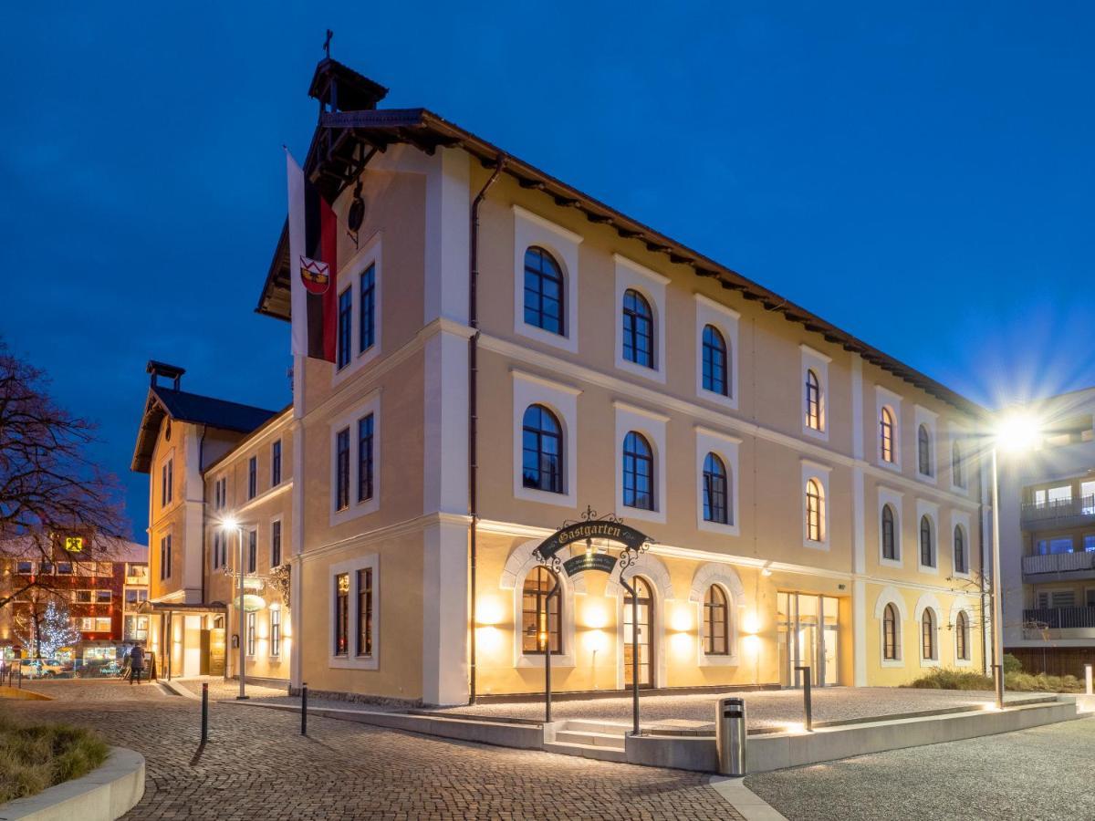 Kirchenwirt Woergl Hotel Bagian luar foto